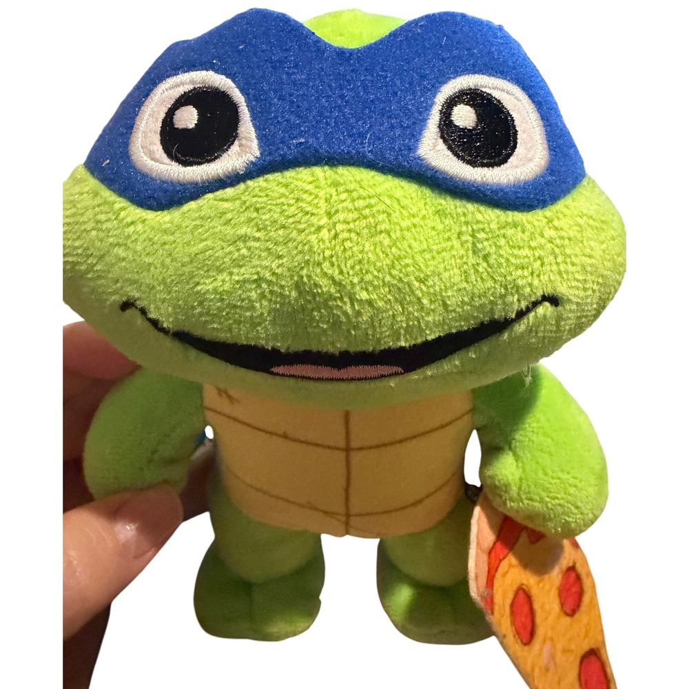 Nickelodeon TMNT Mutant Ninja Turtles Mayhem Leonardo Plush Green Pizza Slice